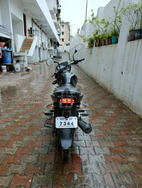 Bajaj Discover 100M