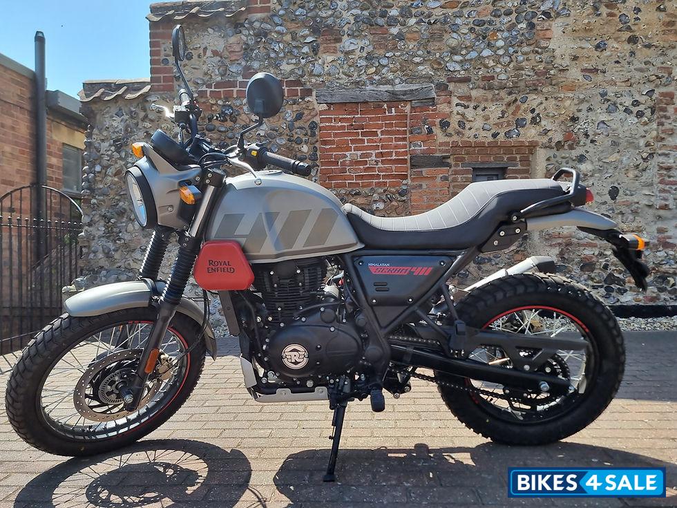 Graphite Red Royal Enfield Scram 411