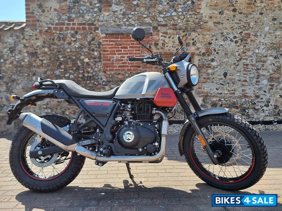 Graphite Red Royal Enfield Scram 411