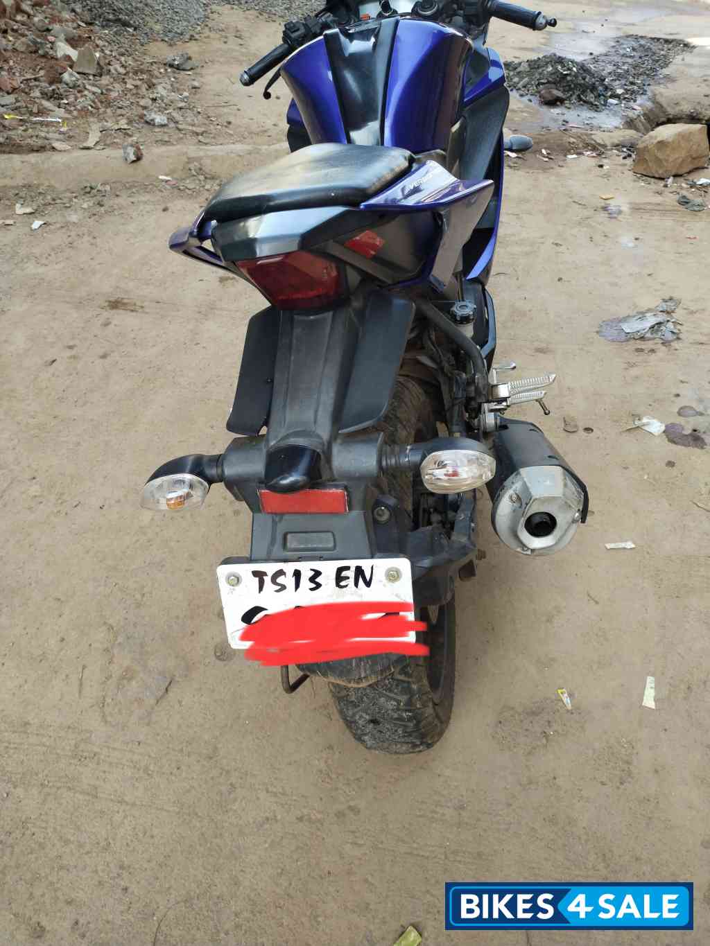 Blue Yamaha YZF R15 V3