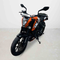 KTM Duke 200