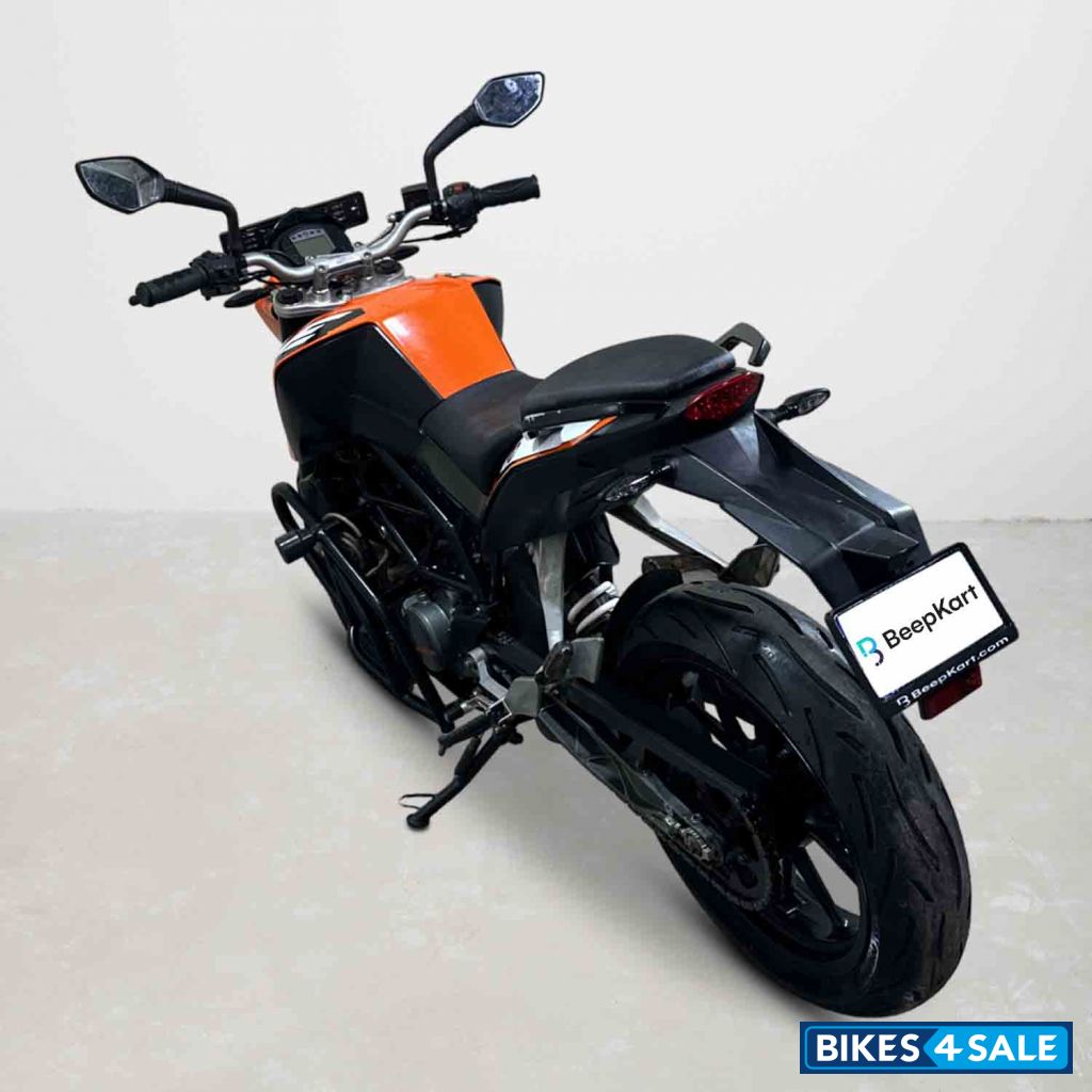 KTM Duke 200