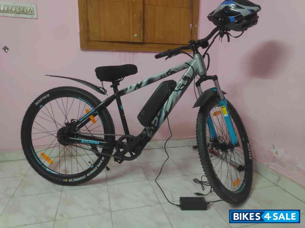 Black And Blue Ninety One Z1 27.5