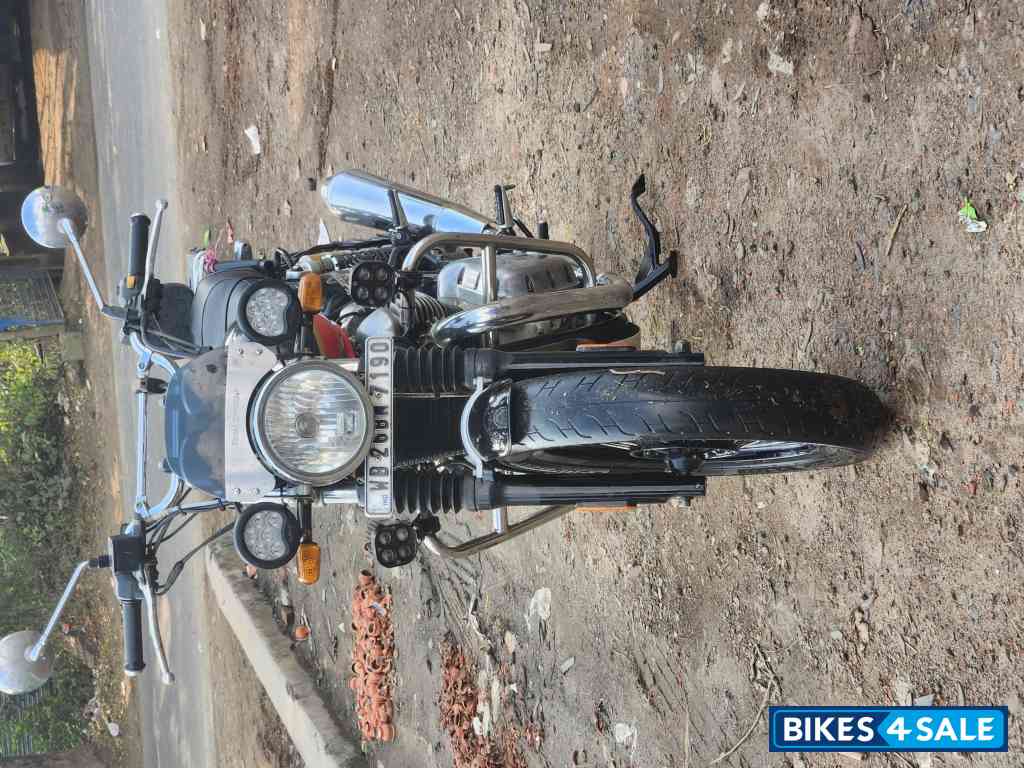 Black, Red Royal Enfield Interceptor 650 Twin