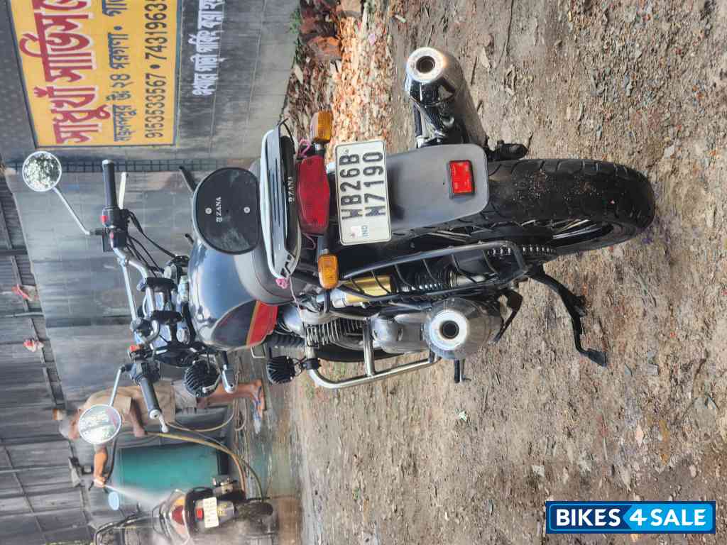 Black, Red Royal Enfield Interceptor 650 Twin