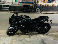 Bajaj Pulsar RS 200 2018 Model