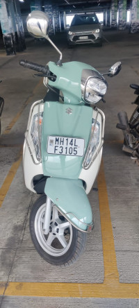 Ice Green Suzuki Access 125 Ride Connect Edition