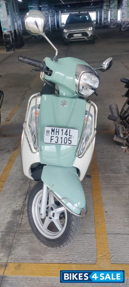 Ice Green Suzuki Access 125 Ride Connect Edition