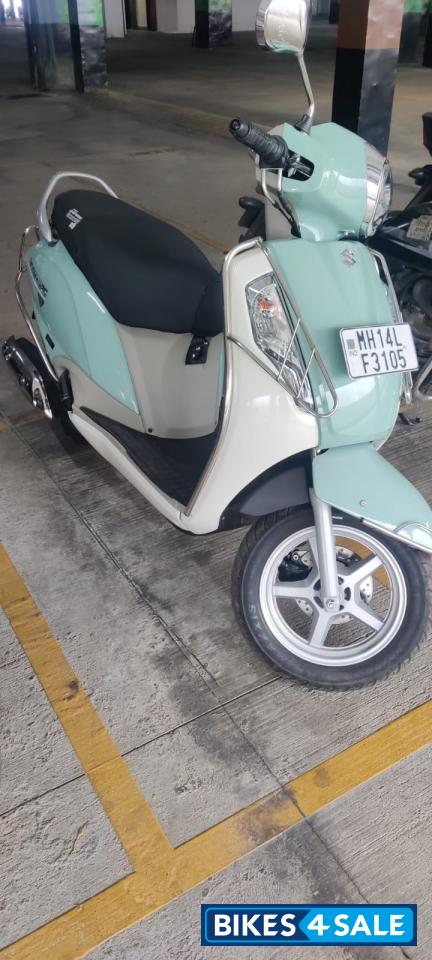 Ice Green Suzuki Access 125 Ride Connect Edition