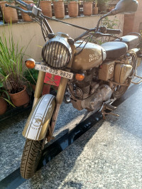 Royal Enfield Classic Desert Storm