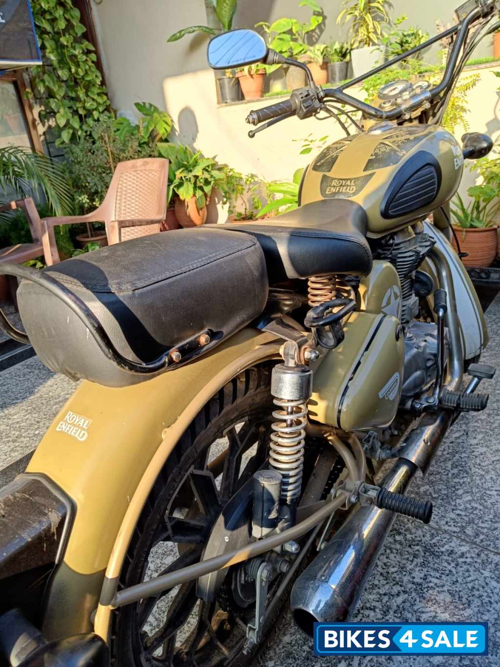 Royal Enfield Classic Desert Storm