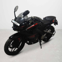 Bajaj Pulsar RS 200