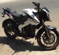 Bajaj Pulsar 200 NS