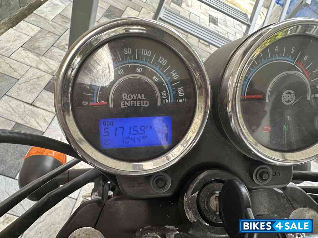 Red And Black Royal Enfield Thunderbird X 350