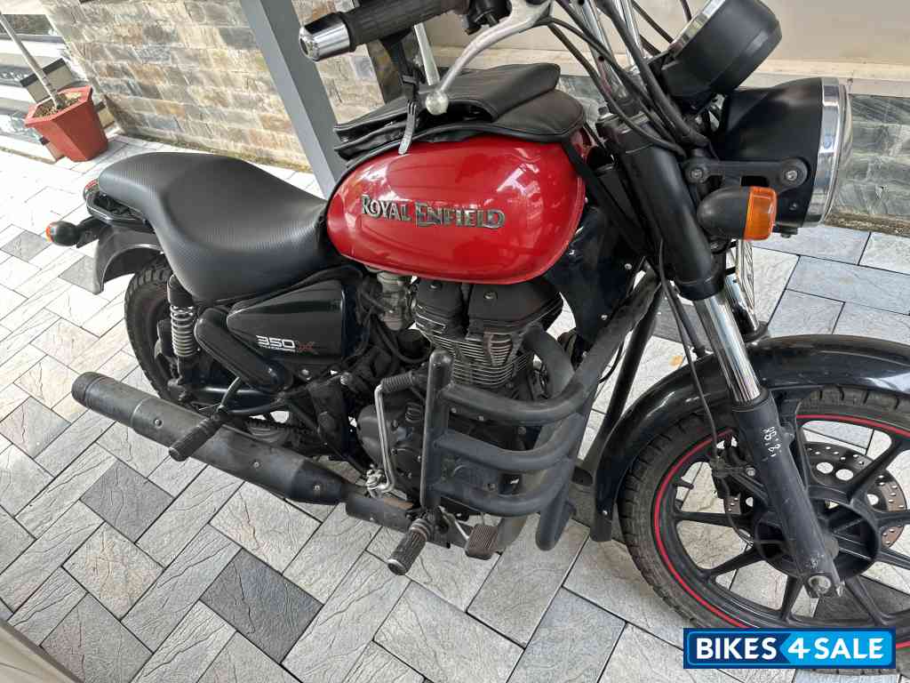Red And Black Royal Enfield Thunderbird X 350