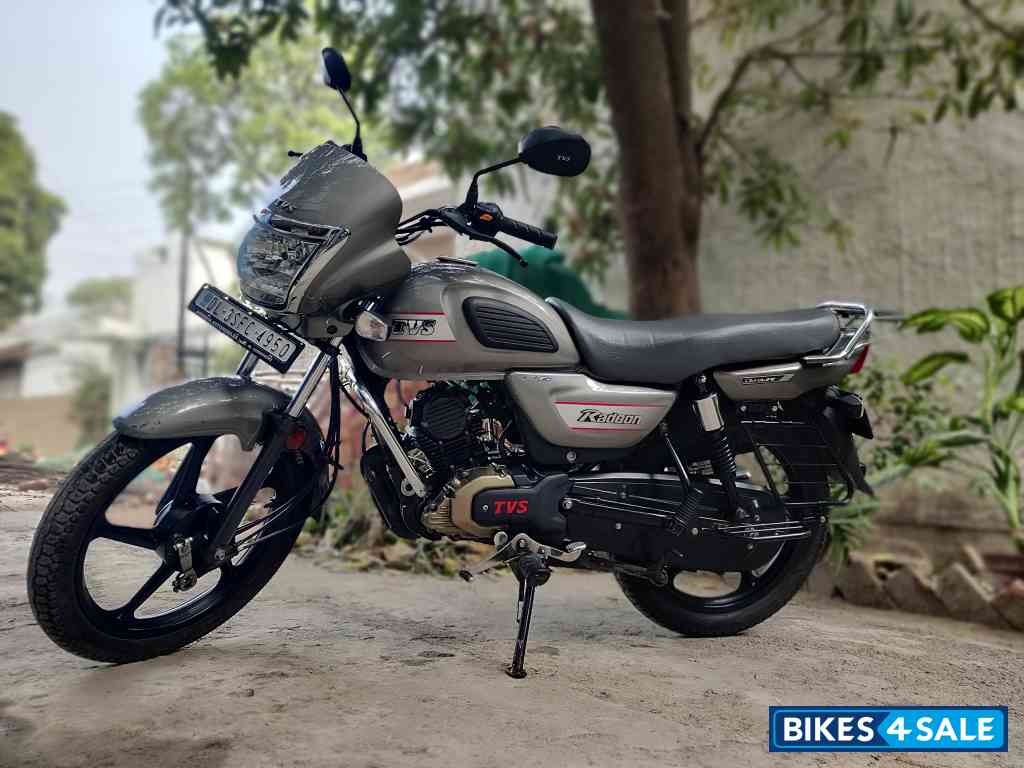 Grey TVS Radeon BS6