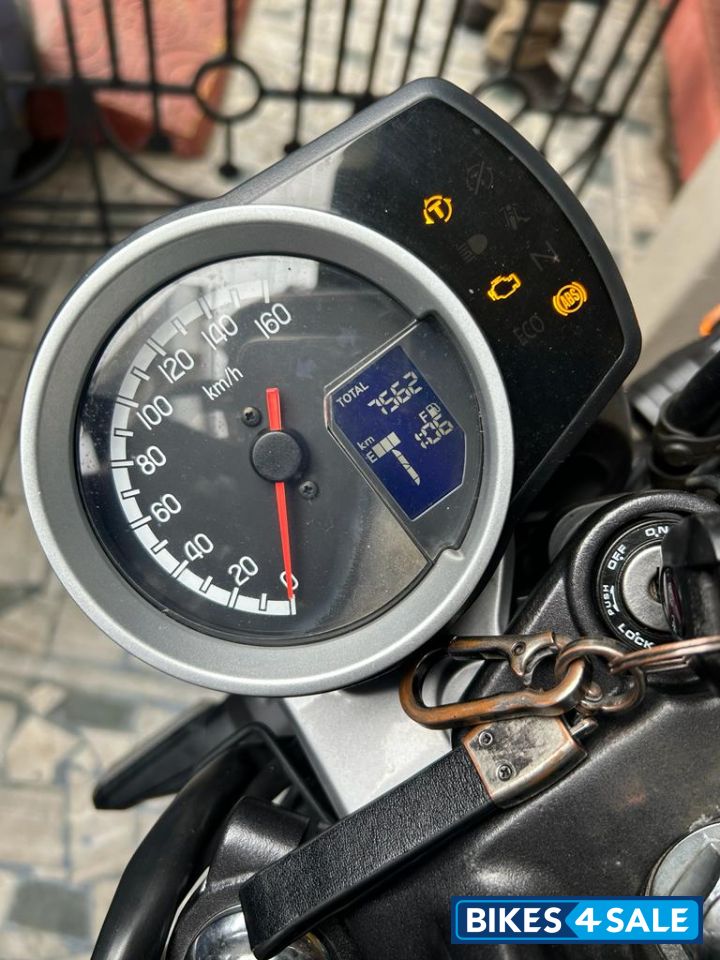 Honda 2023 CB350RS DLX Pro Dual Tone