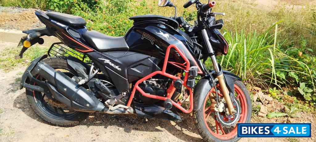 TVS Apache RTR 200 4V ABS Race Edition 2.0