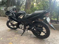 Black Yamaha YZF R15