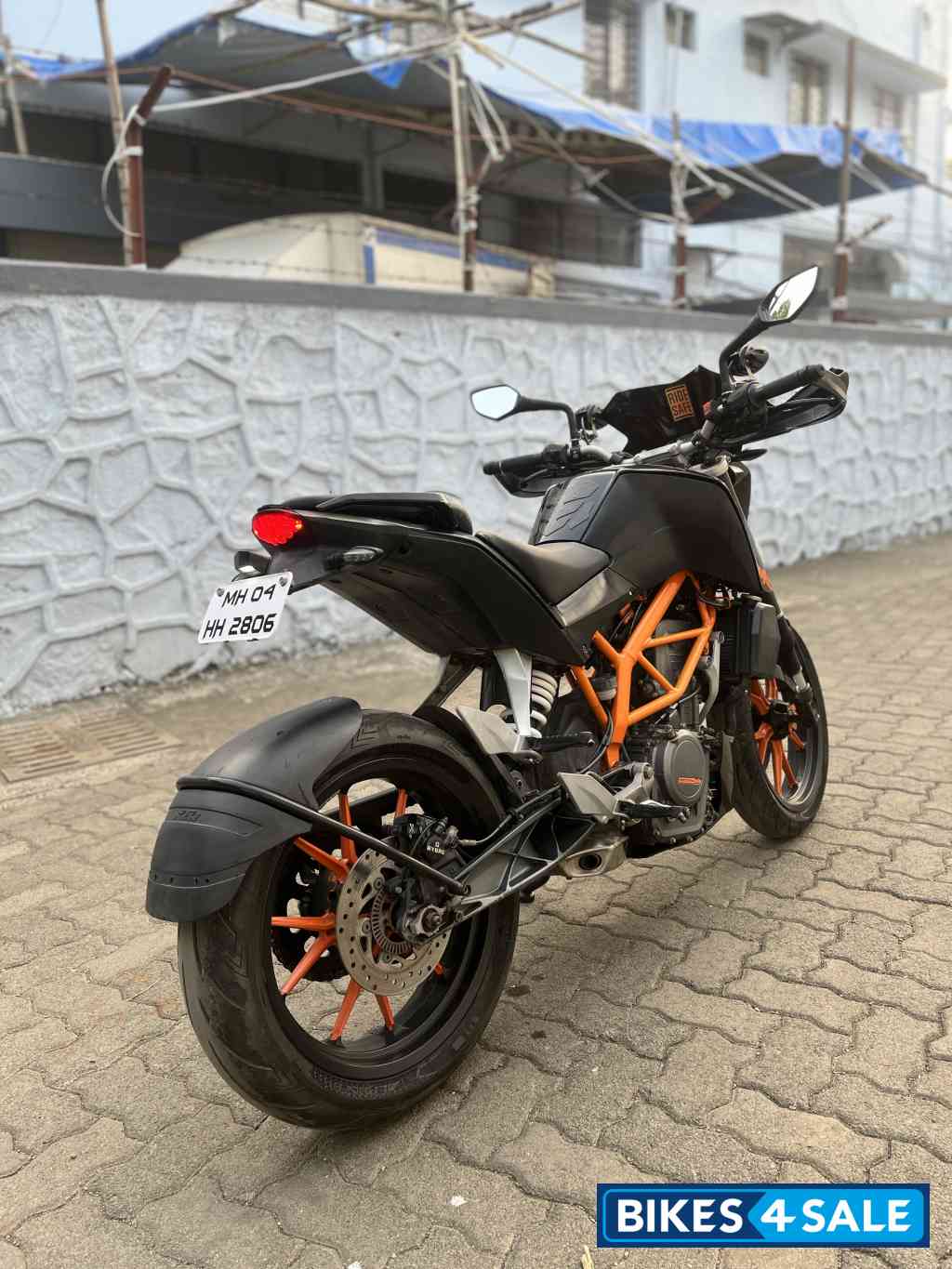 Black & Orange KTM Duke 390
