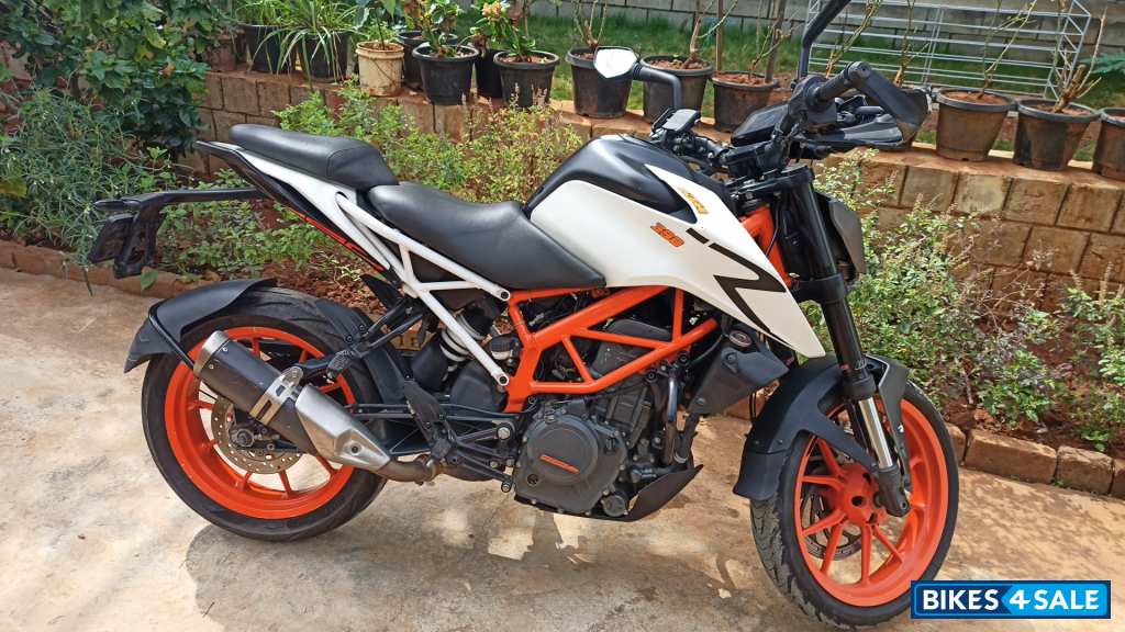 KTM Duke 390