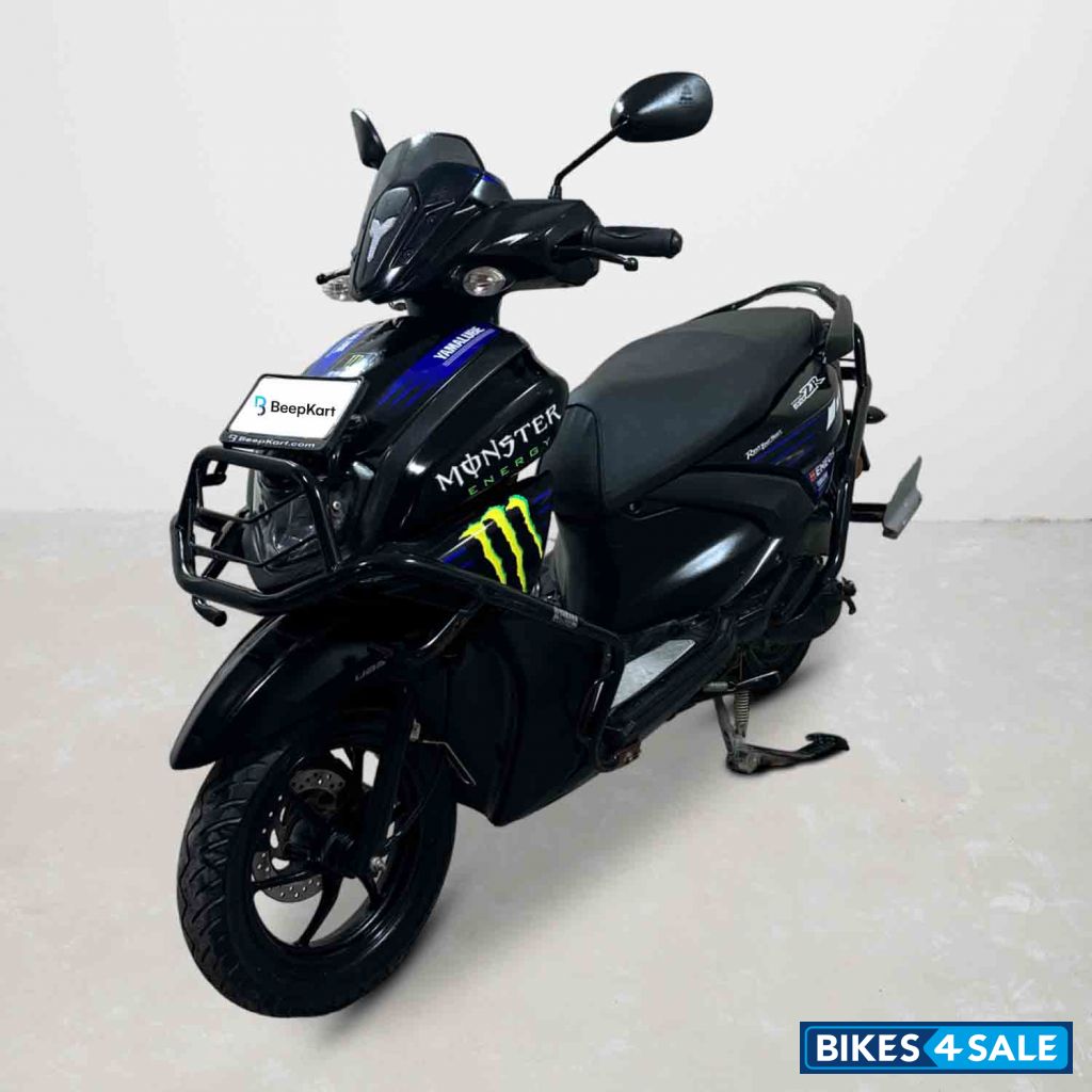 Yamaha Cygnus Ray ZR