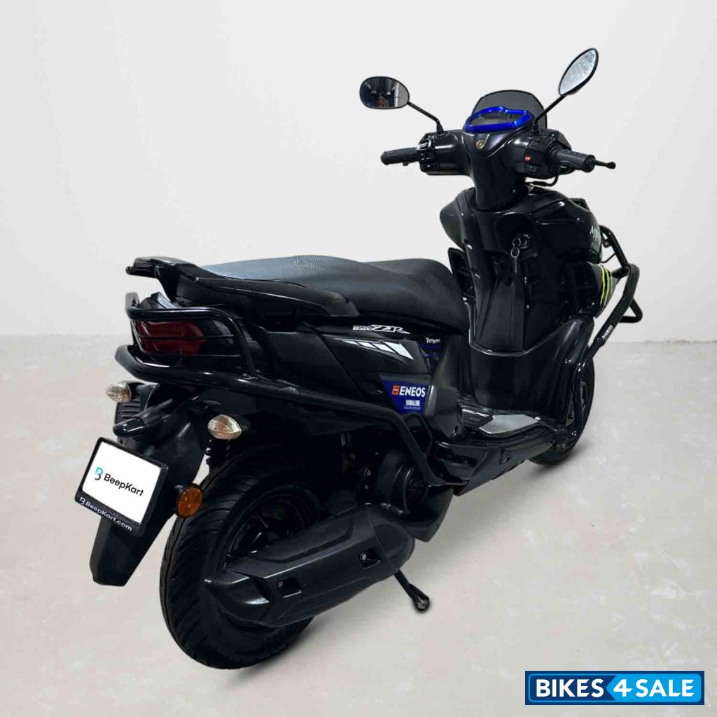 Yamaha Cygnus Ray ZR