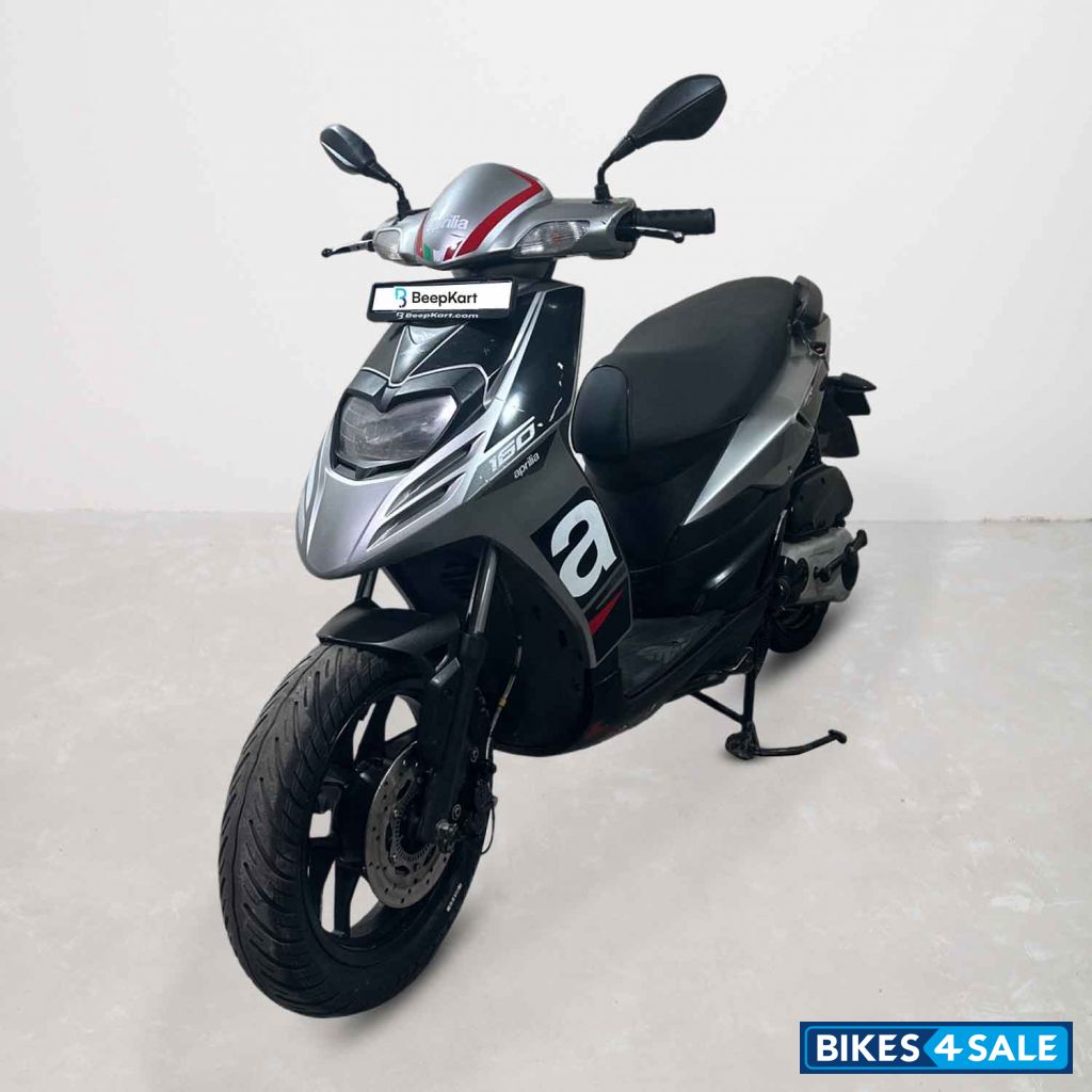 Aprilia SR 160 Std ABS