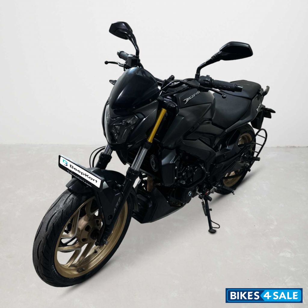 Bajaj Dominar 400