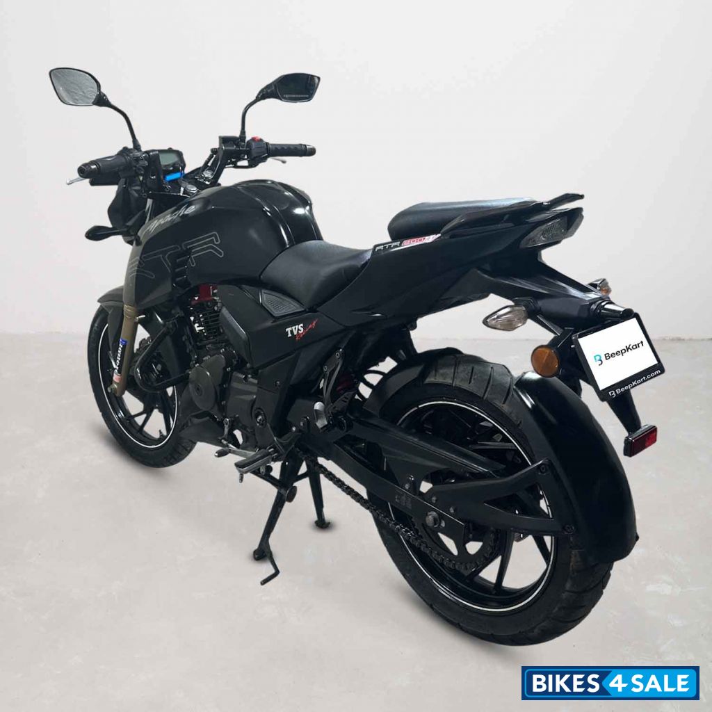TVS Apache RTR 200 4V