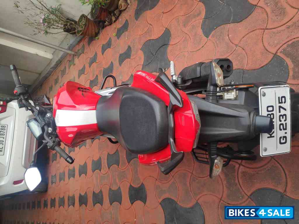 TVS Apache RTR 160 4V BS6