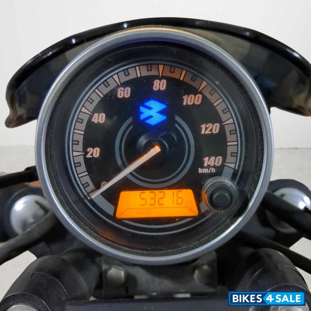 Bajaj Avenger Street 180