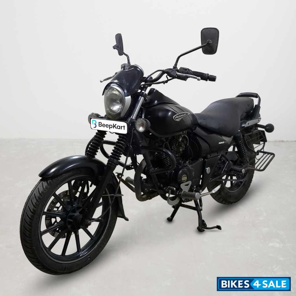 Bajaj Avenger Street 180