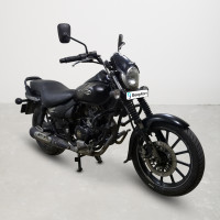 Bajaj Avenger Street 180