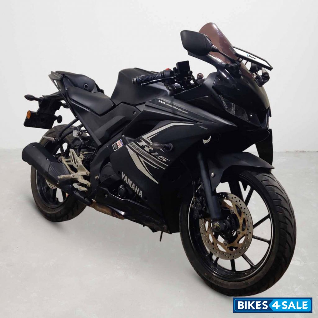 Yamaha YZF R15 V3