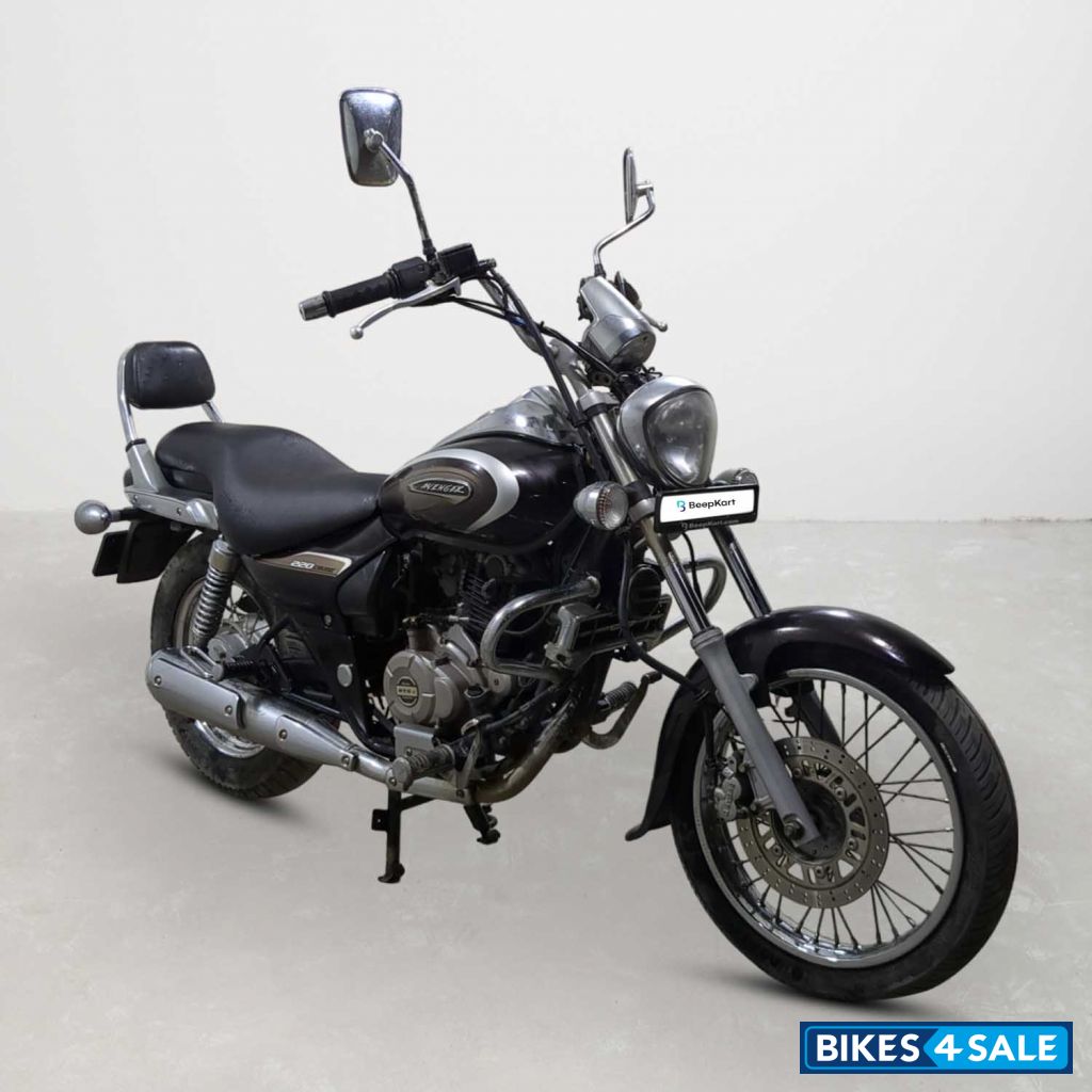 Bajaj Avenger Cruise 220