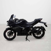 Suzuki Gixxer SF