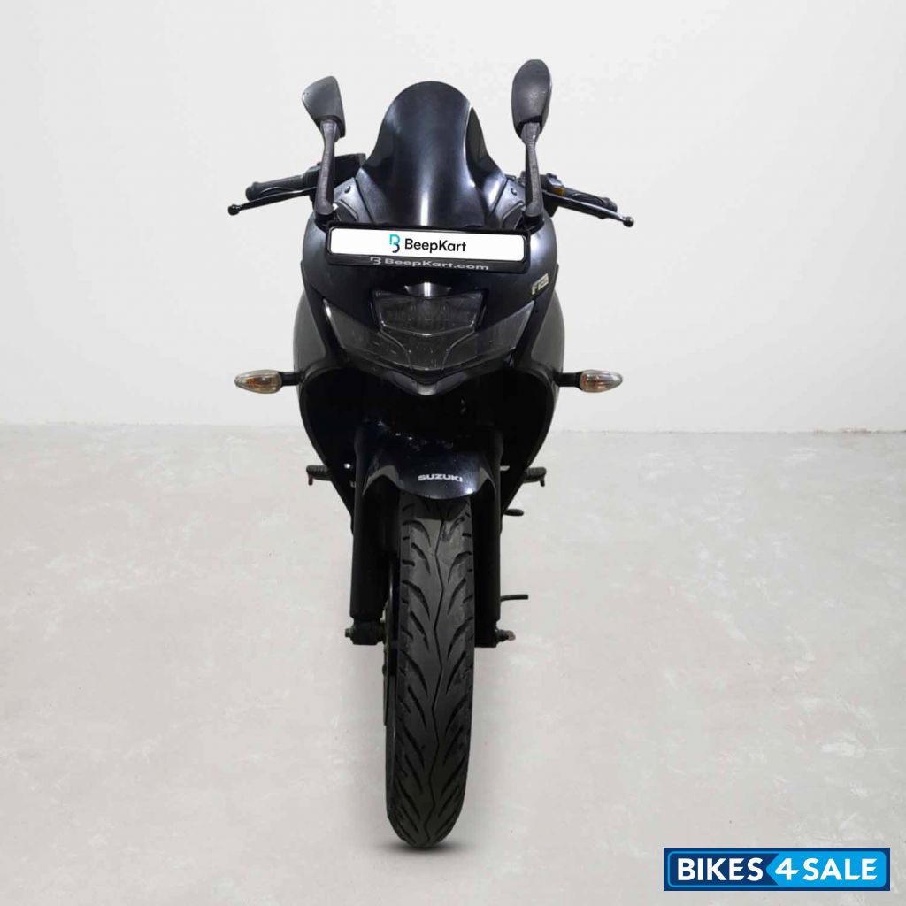 Suzuki Gixxer SF