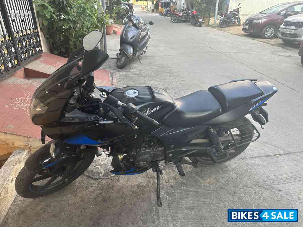 Black And Blue Bajaj Pulsar 220F