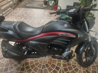 Suzuki Intruder 150