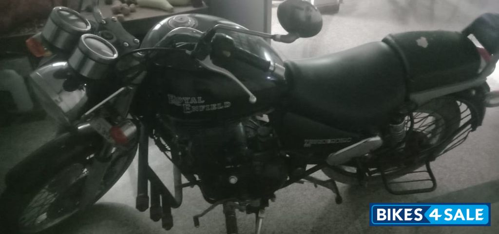 Royal Enfield Thunderbird 350 Royal Enfield Thunderbird 350