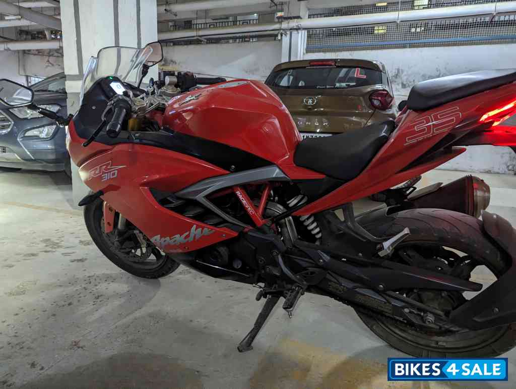 TVS Apache RR 310 TVS Apache RR 310