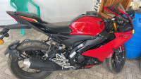 Yamaha R15 V4