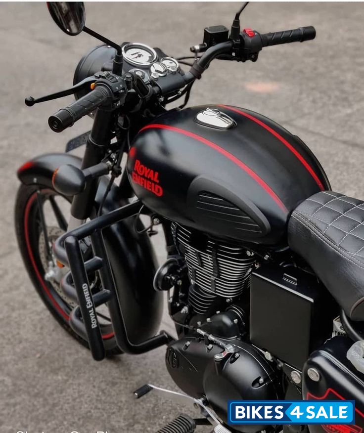 Stealth Black Royal Enfield Classic Stealth Black Stealth Black Royal Enfield Classic Stealth Black