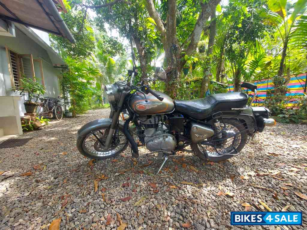 Royal Enfield Bullet Standard 500
