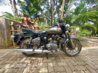 Royal Enfield Bullet Standard 500