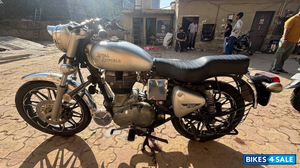 Royal Enfield Bullet Electra Twinspark