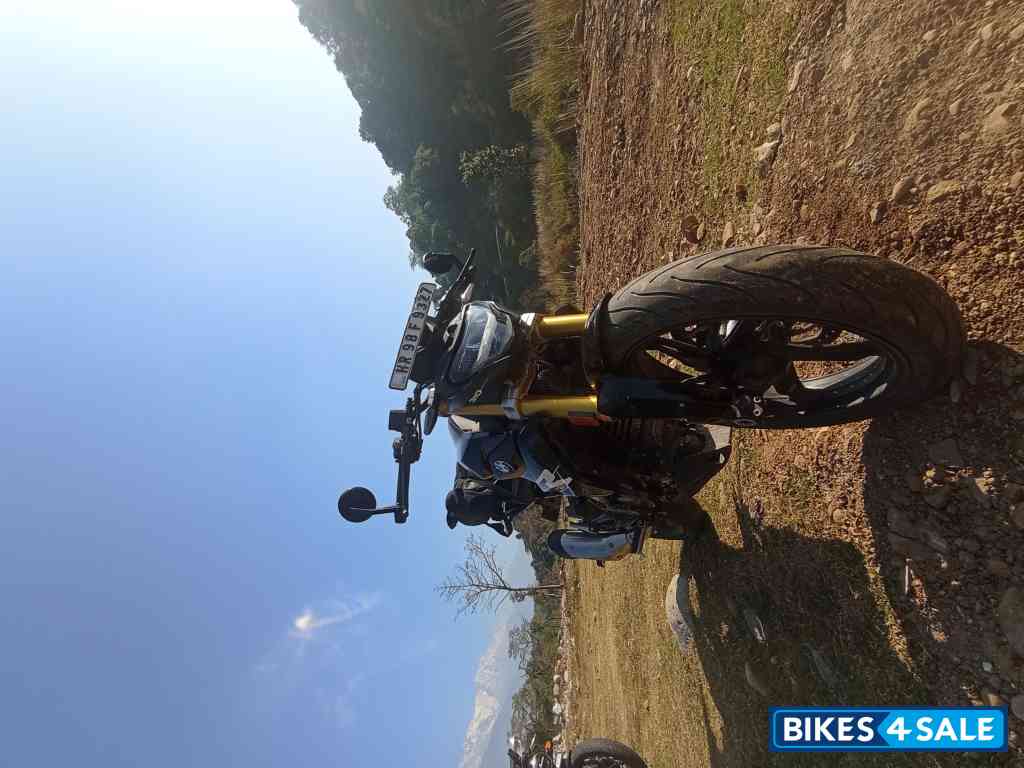 Black BMW G 310 R Black BMW G 310 R