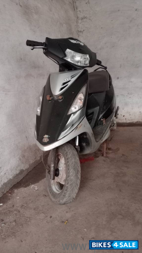 Black Pink TVS Scooty Streak