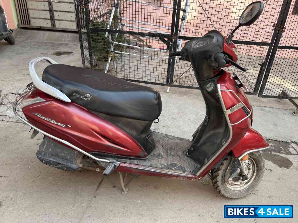 Imperial Red Honda Activa 4G